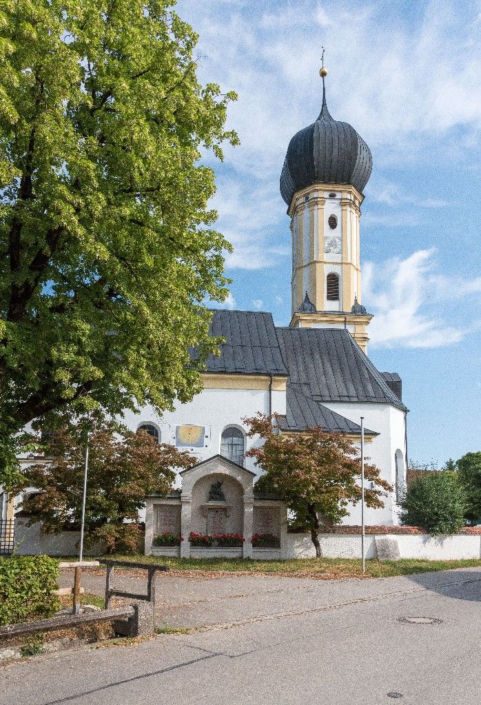 Die Erpftinger Pfarrkirche "St. Michael"